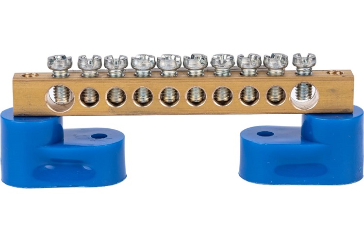 

Шина Rexant 11-2327 «N» нулевая 6х9 мм на двух угловых синих изоляторах 10 групп, 11-2327