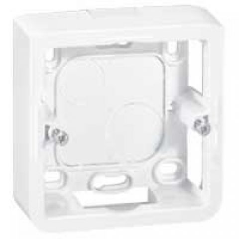 

Коробка Legrand 080280 - Программа Mosaic - накладная монтажная, для суппорта Кат. № 080251, глубина 30 мм, 2 модуля, 080280