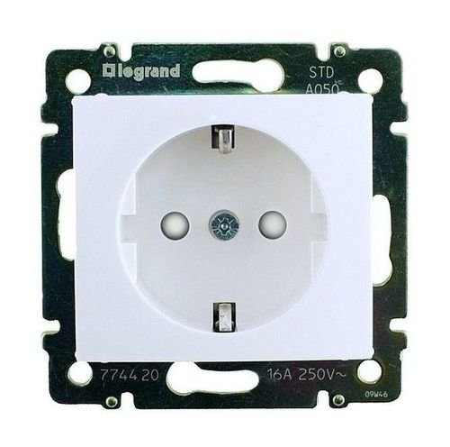 

Розетка Legrand 694269 Valena CLASSIC - 2К+З, немецкйи стандарт, со шторками, белая, 694269