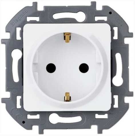фото Розетка  Legrand 673720 в Казани