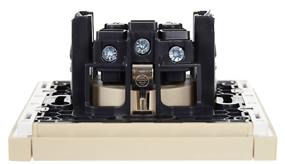 фото Розетка с заземлением  IEK FP-R11-16-K10 в Уфе