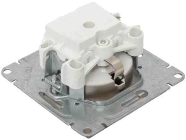 фото Розетка с заземлением  EKF UP1-SOC-110 в Воронеже