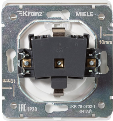 фото Розетка с заземлением  KRANZ KR-78-0702-1 в Омске