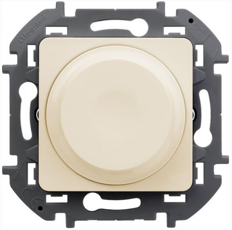 

Светорегулятор Legrand 673791 Inspiria слоновая кость поворотный без нейтрали 300Вт, 673791