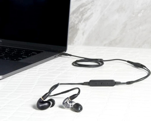 фото Наушники внутриканальные Shure SE53BABK+UNI-EFS в Екатеринбурге
