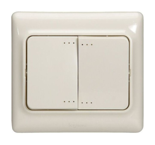 Изображение товара Выключатель двойной с подсветкой Legrand 782133 серия Kaptika