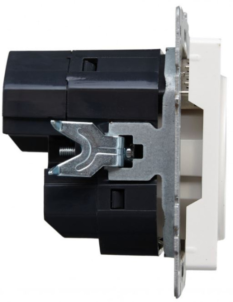 фото Розетка с заземлением  IEK BR-R14-16-U21-D31-K36 в Волгограде