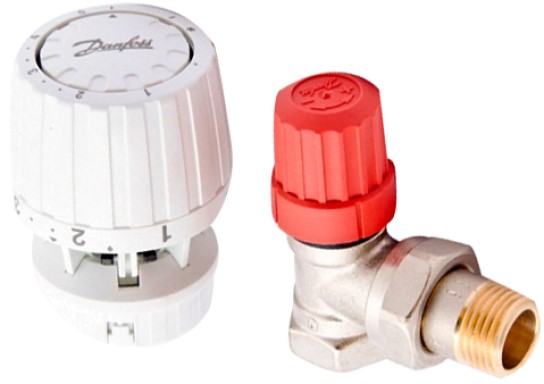 

Комплект Danfoss 013G2235 (клапан двухтрубный угловой 013G7015 RTR-N Ду-20 + термостатический элемент 013G7091 RTR 7091) в блистере, 013G2235