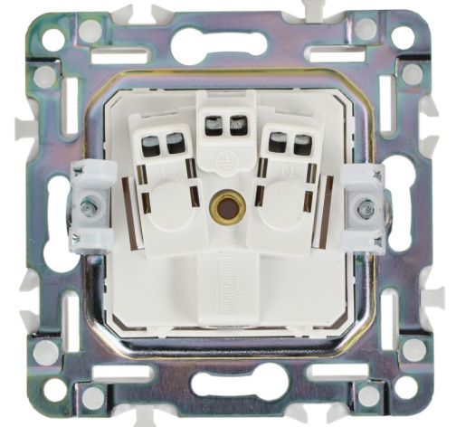 фото Розетка с заземлением  IEK SK-R11-16-K02 в Ростове-на-Дону