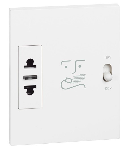 

Розетка BTicino KW4177 LIVING NOW для электробритв 230В-127/230В 20ВА, 3 модуля, цвет белый, KW4177