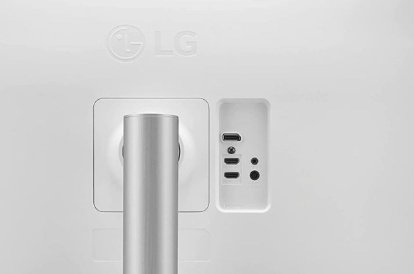 фото Монитор 27" LG 27UP650-W