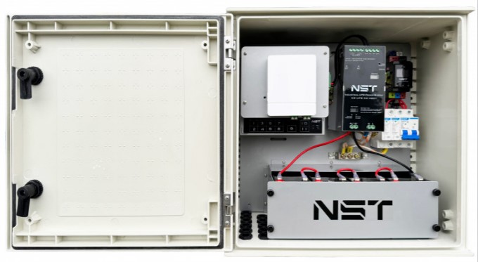 

Коммутатор NST NS-SW-WPU-8F3G-P уличный Fast Ethernet коммутатор с ИБП, термостабилизацией на 8FE PoE + 1GE RJ45 + 2 GE SFP порта, NS-SW-WPU-8F3G-P