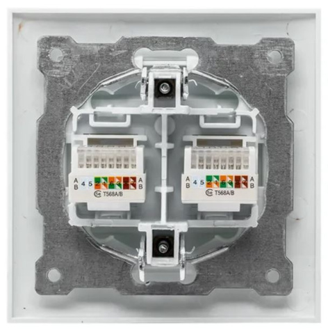 фото Розетка компьютерная в сборе EKF EWK02-035-10 в Омске