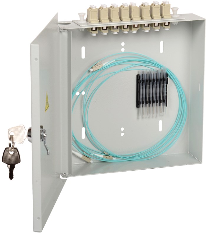 

Кросс оптический настенный ITK FOBX8-N-4LCUD09 укомплектованный: LC (duplex) 4шт; (OS2), FOBX8-N-4LCUD09