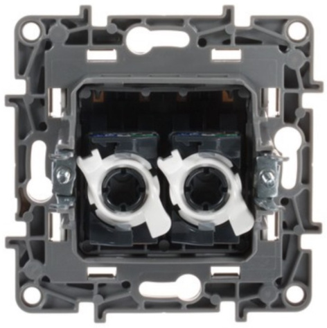 фото Информационная розетка  Legrand 672254 в Омске