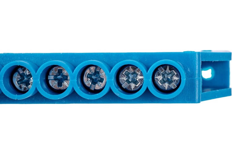 

Шина Rexant 11-2316 «N» нулевая в комбинированном синем изоляторе на DIN-рейку 8x12 мм 10 групп, 11-2316