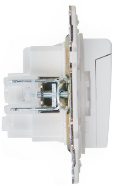 фото Розетка с заземлением  IEK SK-R16-16-44-K01 в Уфе