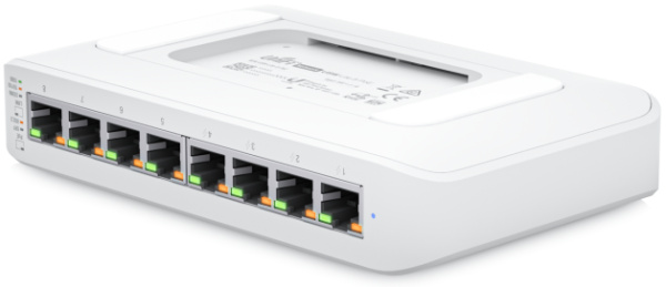 фото Коммутатор  Ubiquiti USW-Lite-8-PoE в Екатеринбурге