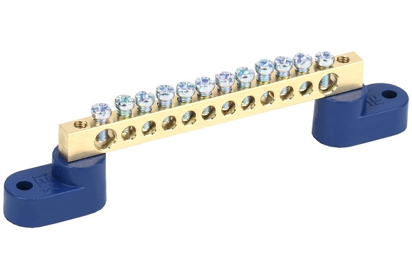 

Шина IEK YNN10-69-12C2-K07 N ноль на двух угловых изол ШНИ-6х9-12-У2-С, YNN10-69-12C2-K07