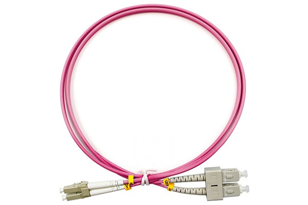 фото Кабель патч-корд волоконно-оптический Lanmaster LAN-2LC-2SC/OM4-5.0 в Уфе