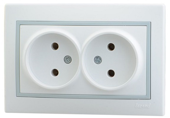 фото Розетка  Lezard 701-0215-128 в Екатеринбурге