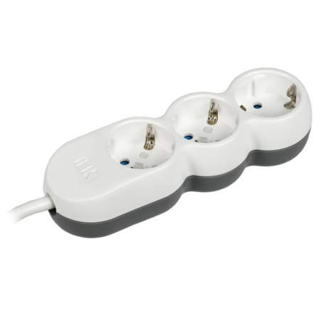 Изображение товара Удлинитель IEK WYP53-16-03-D15-Z с 3 розетками и защитой IP20