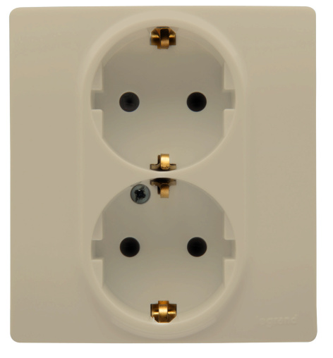 фото Розетка  Legrand 672323 в Омске