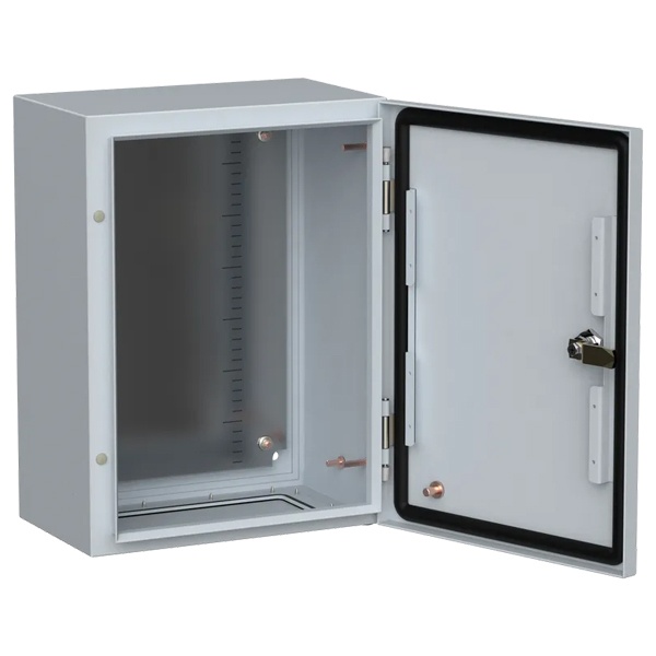 

Щит с монтажной панелью IEK TI5-10-N-050-040-020-66 TITAN 5 металлический ЩМП-50.40.20 УХЛ1 IP66, TI5-10-N-050-040-020-66