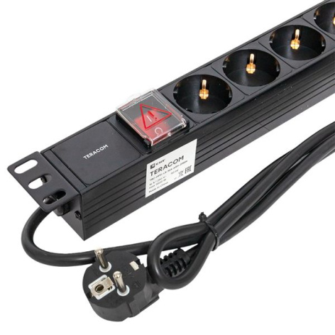 фото Блок розеток 19", 6 розеток EKF TRC-HPD-LS-16A-6SH-2MSH в Уфе