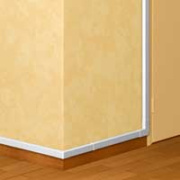 фото Мини-плинтус Legrand 030007
