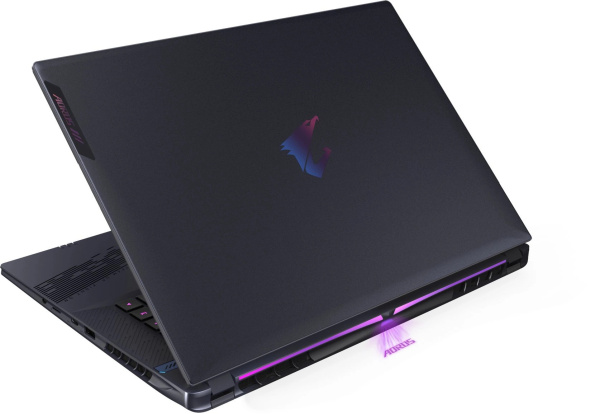 фото Ноутбук  GIGABYTE AORUS 16X в Красноярске 16 ", Core i7, 16 Гб RAM, 1 Тб SSD, GeForce RTX 4070, Серый