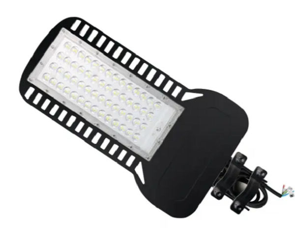 

Светильник уличный Gauss 629535315 Qplus 150W 18000lm 5000K 120-260V IP65 535*260*64мм черный КСС "Ш" LED, 629535315
