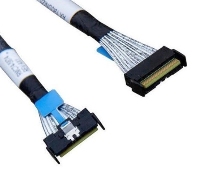 

Кабель Supermicro CBL-MCIO-1260M5 MCIO x8 Straight to MCIO x8 Straight 60cm Cable, CBL-MCIO-1260M5
