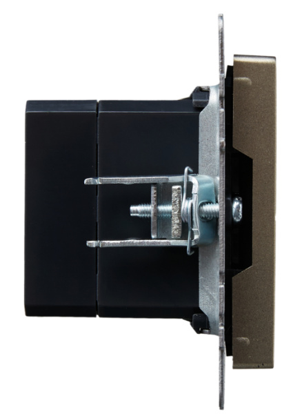 фото Розетка USB  IEK BR-U21-D31-K37 в Омске