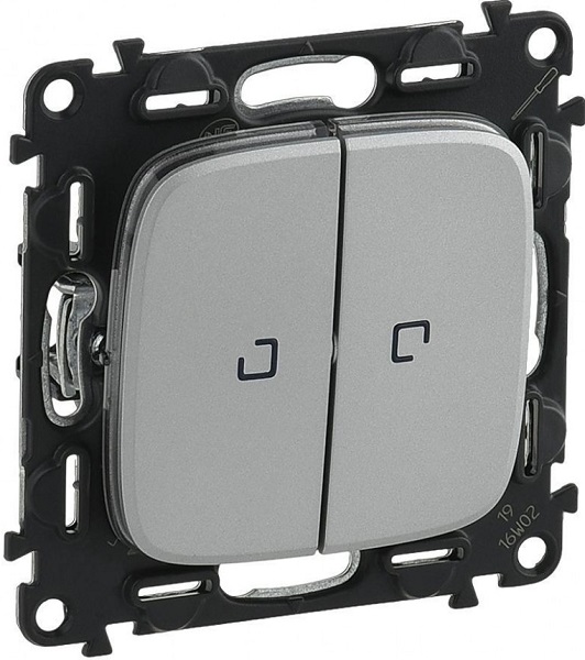 

Переключатель Legrand 752909 Valena ALLURE DIY, 2-клавишный, с подсветкой, 10А, 250В, алюминий, 752909
