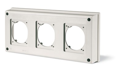

Крышка DKC DIS6741300 150х328х45 на 3 поста с основанием 70х87 мм, "Quadro", DIS6741300