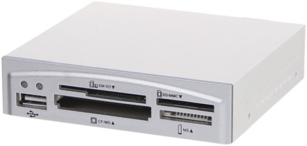 фото Карт-ридер  AeroCool АТ-003 в Омске