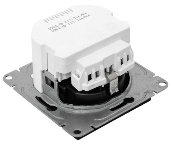 фото Розетка с заземлением с 2 USB  EKF UP1-SOB-111-2USBC в Воронеже