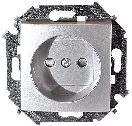 

Розетка Simon 1591444-033 Simon 15 Алюминий б/з, со шторками, 16А, 250В, винт.заж., 1591444-033