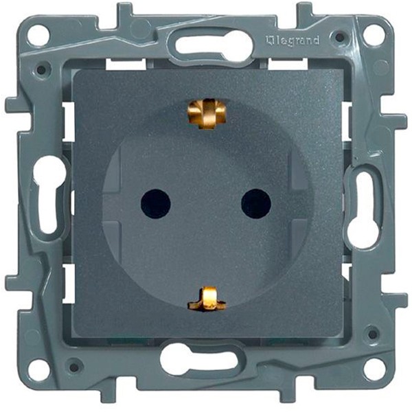 

Розетка Legrand 672422 Etika - 2К+З со шторками, немецкий стандарт, винтовые зажимы, 16 А, 250 В~, алюминий, 672422