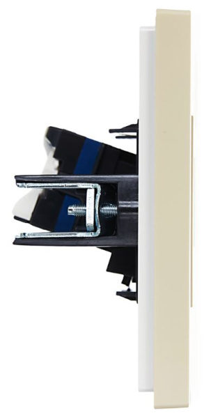 фото Розетка компьютерная  IEK FP-K10-2-K10 в Челябинске