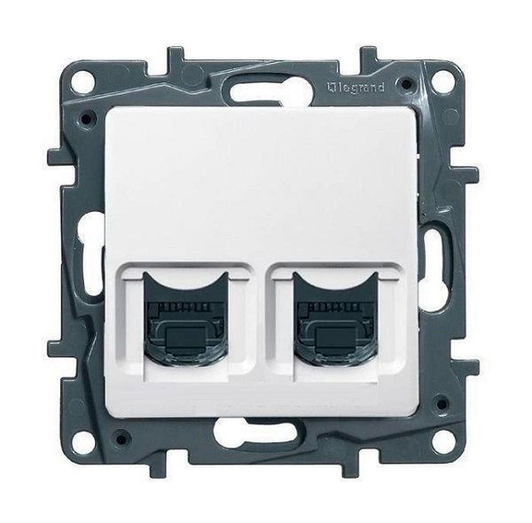 

Розетка Legrand 672252 Etika - RJ11 + RJ45, категория 5, UTP, белый, 672252
