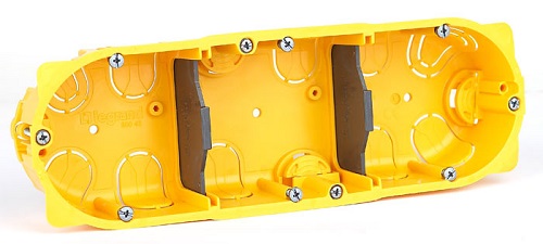 

Коробка установочная Legrand 080043 монтажная для сухих перегородок 3п гл.40мм, 080043