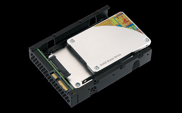 фото Адаптер  QNAP QDA-A2AR в Омске