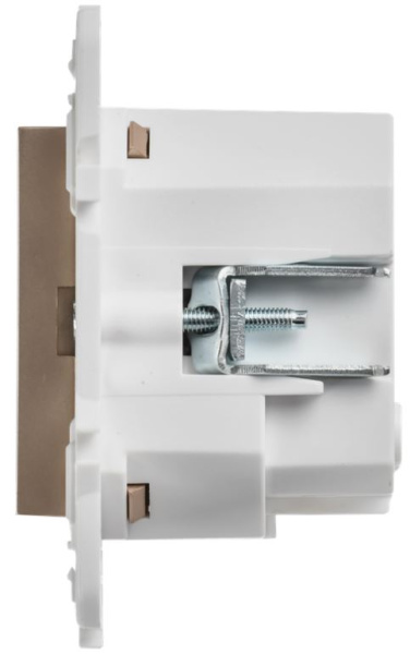 фото Розетка с заземлением  IEK SK-R14-16-U14-018-K98 в Ростове-на-Дону