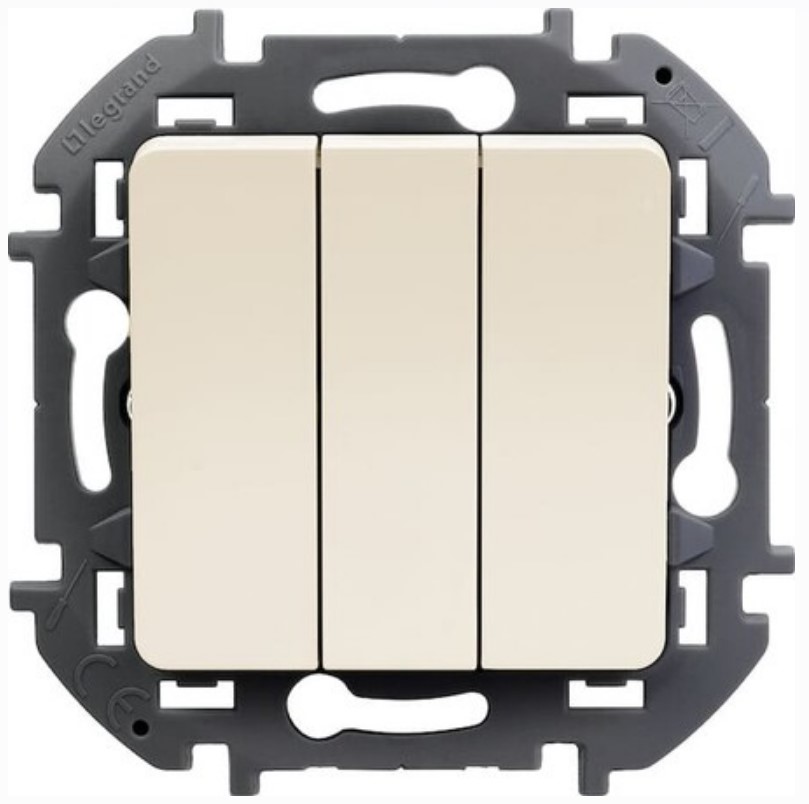 

Выключатель Legrand 673641 Inspiria слоновая кость трехклавишный 10 AX - 250 В, 673641