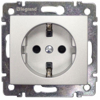фото Розетка  Legrand 770211 в Волгограде