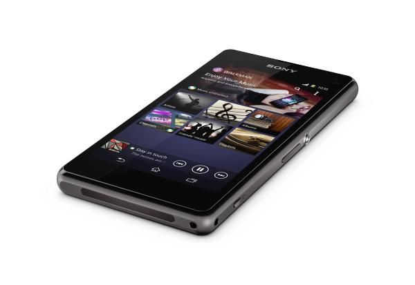 фото Мобильный телефон  Sony Xperia Z1 Compact D5503 Black
