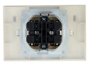 фото Розетка  IEK BR-R26-16-44-K10-F в Екатеринбурге