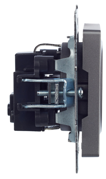 фото Розетка с заземлением  IEK BR-R11-16-K46 в Уфе